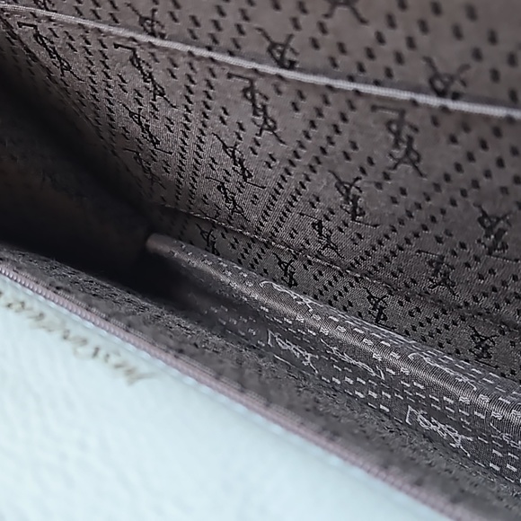 Yves Saint Laurent Vintage Quilted Wave Cream Caviar Leather Clutch Bag EUC - Picture 12 of 12